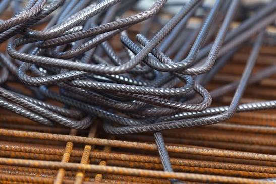 What Role Does Reo Bar Play in Reinforced Concrete?