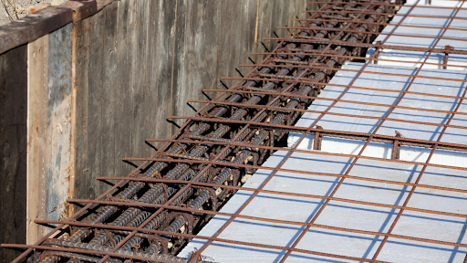 What Role Does Reo Bar Play in Reinforced Concrete?


